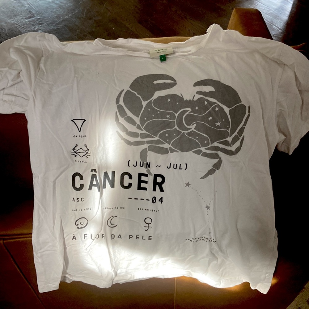 Farm Rio 100% cotton white zodiac Cancer t shirt